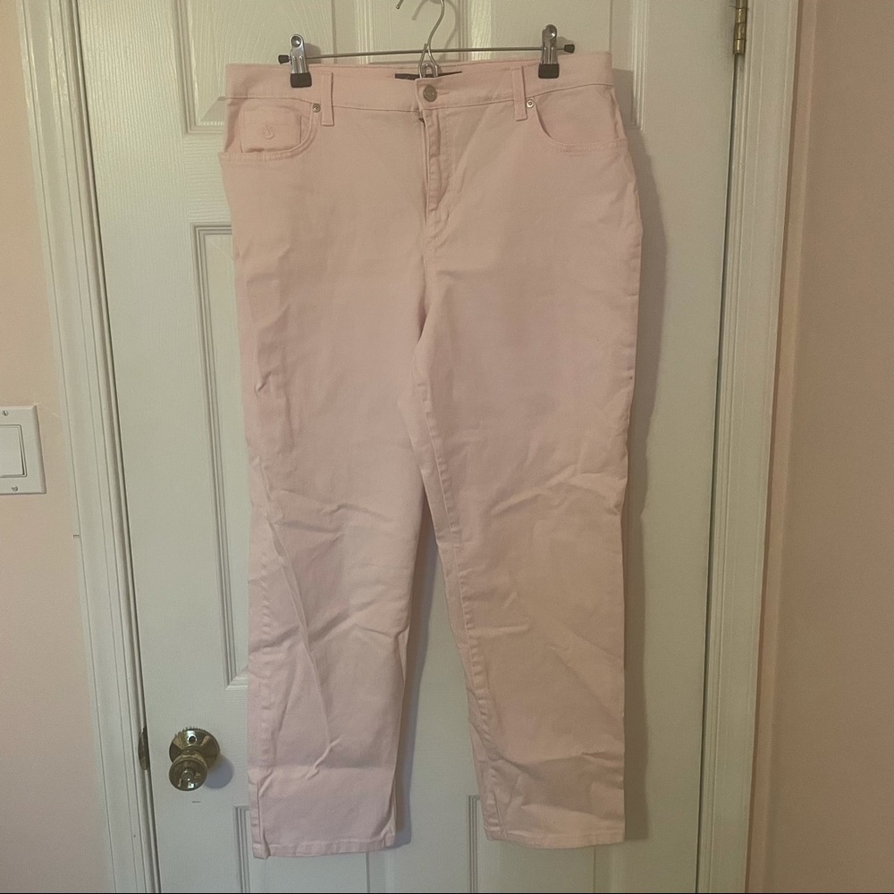 Gloria Vanderbilt Size 16 Pink Pants